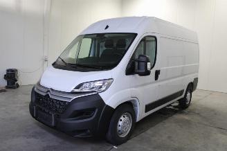 Vaurioauto  passenger cars Citroën Jumper  2025/7