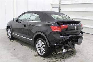 Volkswagen T-Roc  picture 4
