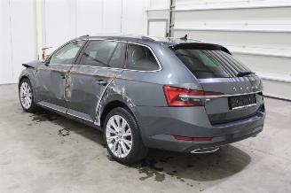 Skoda Superb  picture 4