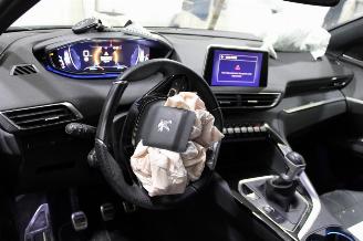 Peugeot 5008  picture 10