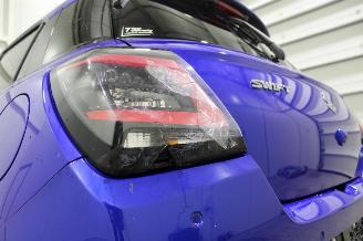 Suzuki Swift  picture 8