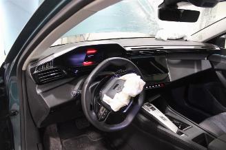 Peugeot 308  picture 9