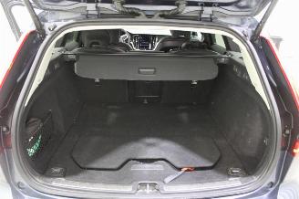 Volvo V-60 V60 picture 14