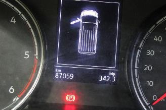 Volkswagen Transporter T6 picture 12