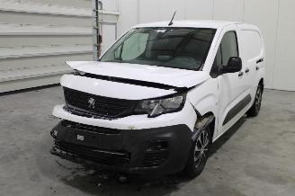 uszkodzony samochody osobowe Peugeot Partner  2021/11