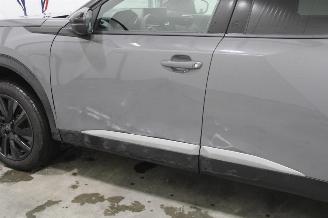 Peugeot 2008  picture 5
