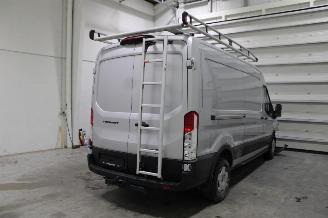 Ford Transit  picture 3