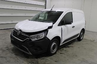 Coche accidentado Renault Kangoo  2025/9