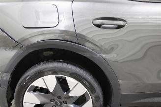 Ford Explorer  picture 24
