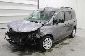uszkodzony samochody osobowe Renault Kangoo  2022/12