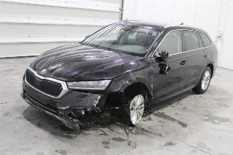 Salvage car Skoda Octavia  2022/4