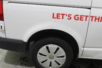 Volkswagen Transporter T6 picture 7