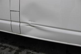 Volkswagen Transporter T6 picture 8