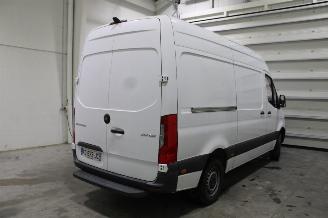 Mercedes Sprinter  picture 3