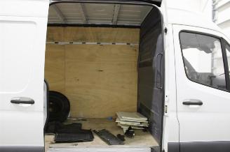 Mercedes Sprinter  picture 17