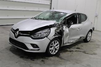 Unfallwagen Renault Clio  2019/6