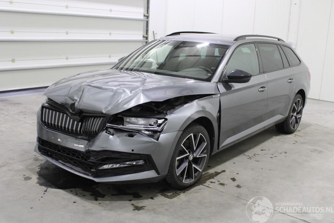 Skoda Superb 