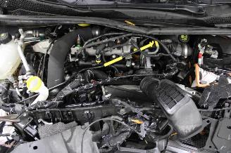 Renault Captur  picture 14