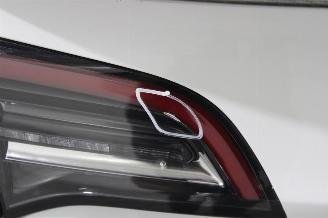 Tesla Model 3  picture 6