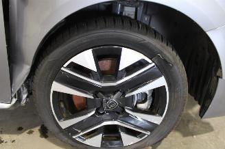 Peugeot e-208  picture 8