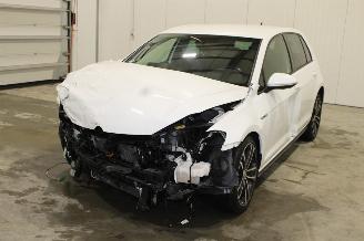  Volkswagen Golf  2020/9