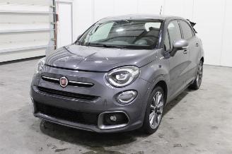 krockskadad bil auto Fiat 500X  2021/4