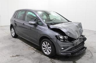 Volkswagen Golf  picture 2