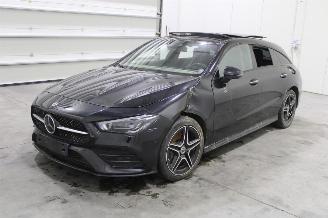 rozbiórka samochody osobowe Mercedes Cla-klasse CLA 2023/11