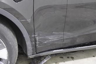 Tesla Model Y  picture 9