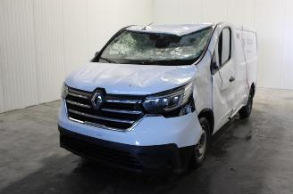 Uttjänta bilar auto Renault Trafic  2022/3