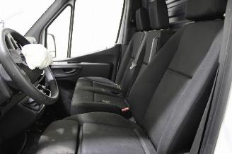 Mercedes Sprinter  picture 10