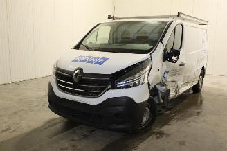 Uttjänta bilar auto Renault Trafic  2021/10