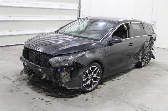 rozbiórka samochody osobowe Kia Cee d cee'd 2023/9
