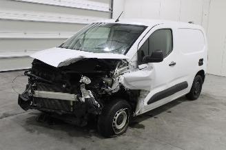 Autoverwertung Citroën Berlingo  2022/10