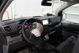 Peugeot Expert  picture 10