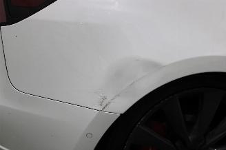 Tesla Model 3  picture 10