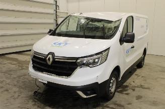 rozbiórka samochody osobowe Renault Trafic  2024/10