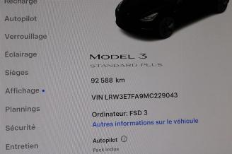 Tesla Model 3  picture 13