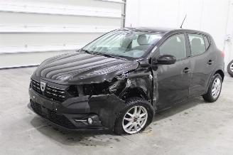 Damaged car Dacia Sandero  2022/6