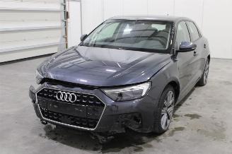Schadeauto Audi A1  2024/10