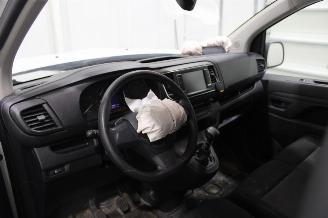 Opel Vivaro  picture 10