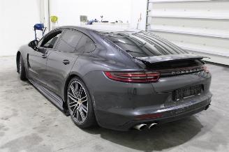 Porsche Panamera  picture 5