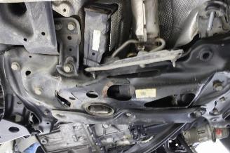 Volkswagen Golf  picture 17
