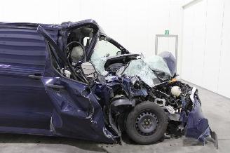 Ford Transit  picture 6