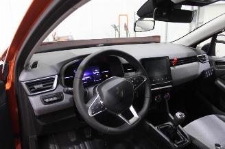 Renault Clio  picture 9