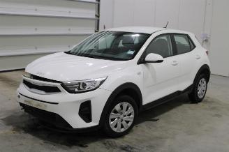 Schadeauto Kia Stonic  2023/8