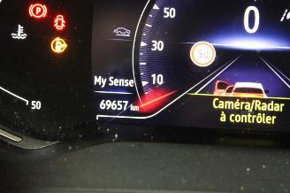 Renault Captur  picture 12