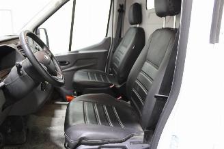 Ford Transit  picture 11