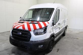 uszkodzony samochody osobowe Ford Transit  2023/8