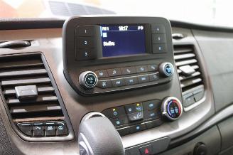 Ford Transit  picture 13